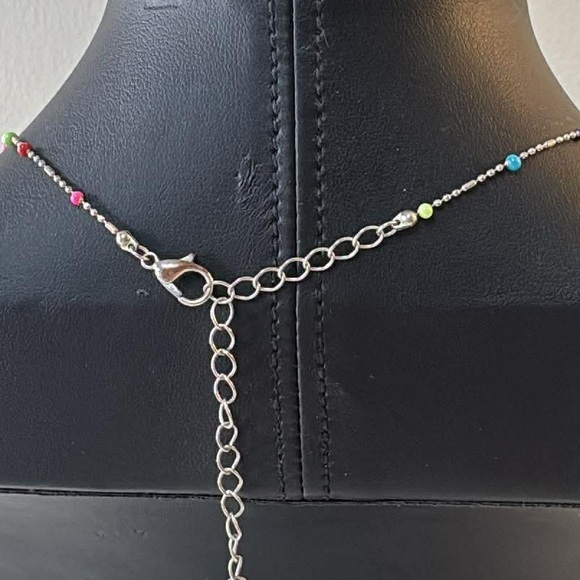 Beaded necklace - Picture 2 of 3